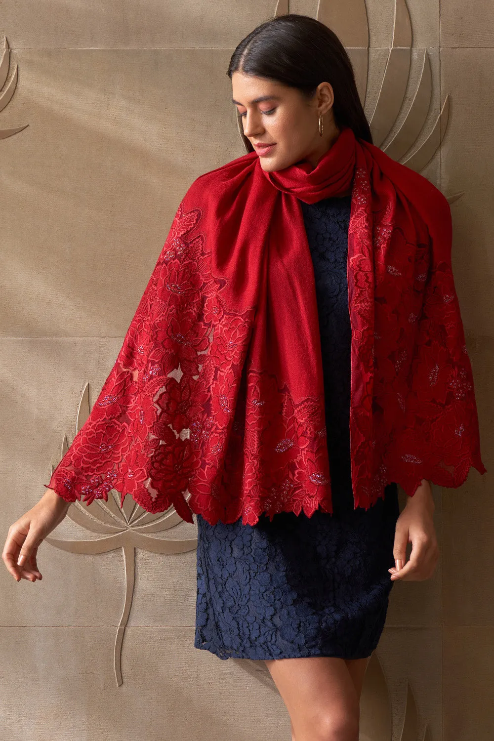 A Rose Dream | Embroidered Wool Silk Stole