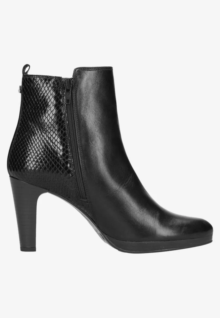 Manfield high heel ankle boots, black