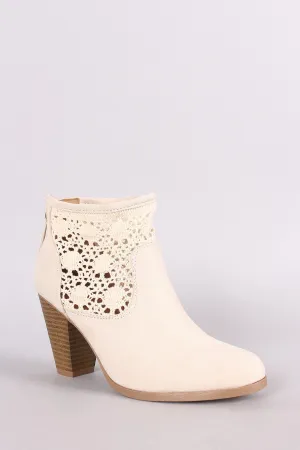 Qupid Crochet Chunky Heeled Ankle Boots